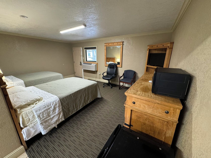 Bedroom 2, Oriental Hotel, Hemphill