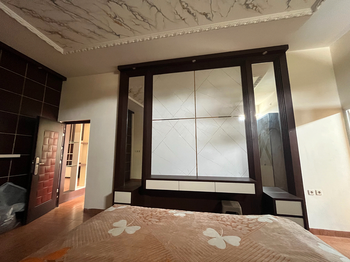 Bedroom 8