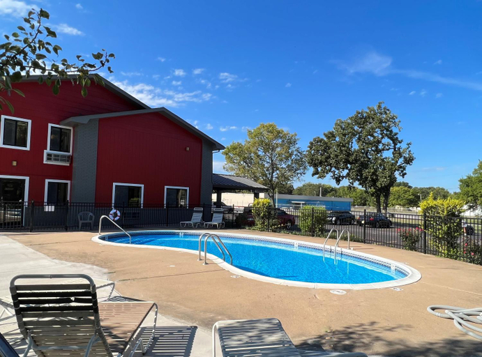 Sport & Beauty, Hilltop Inn & Suites, Delaware