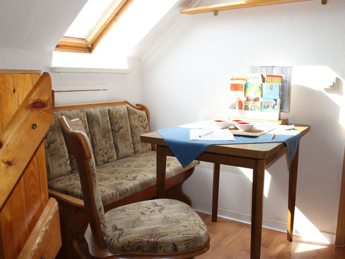 Others 4, Gemutliche Ferienwohnung mit Garten in Walkendorf, Rostock
