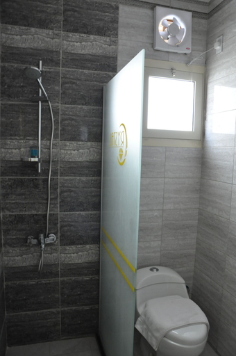 Bathroom, Shally Residence 1, Al Khobar