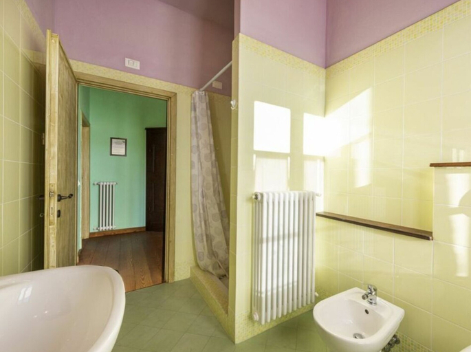 Bathroom 3, Villa Popiglio Comfortable Holiday Residence, Pistoia
