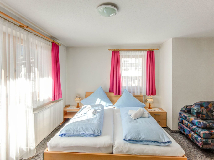 Bedroom 2, Apartment in Langenfeld Near Solden Ski Lift, Imst
