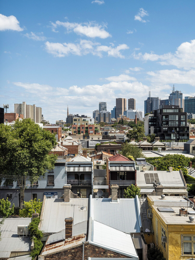 Exterior & Views 19