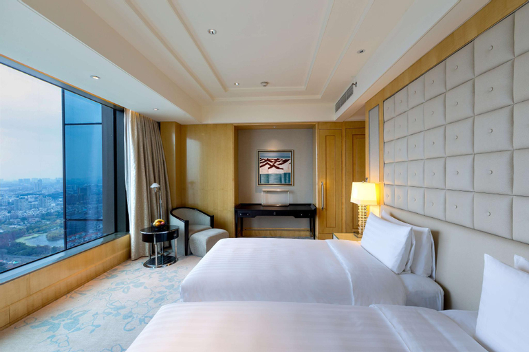 Bedroom 15