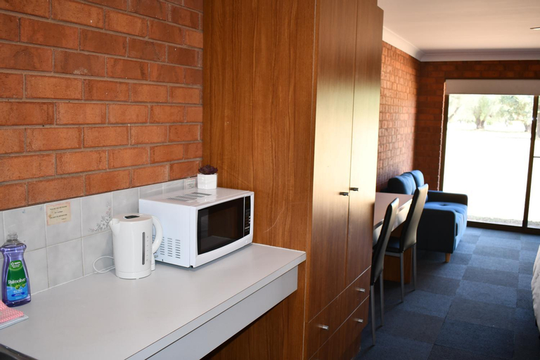 Dining Room 16