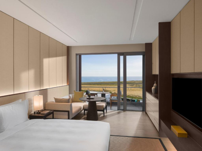 Bedroom 2, New World Hoiana Hotel, Da Nang