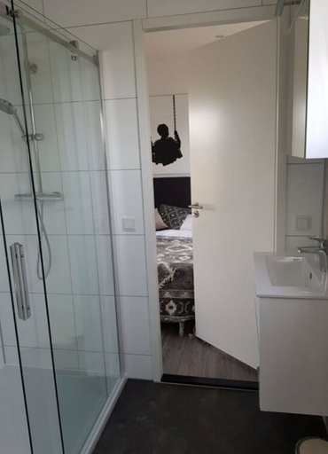 Bathroom 3, Holiday Home Chalet 79, Steenderen