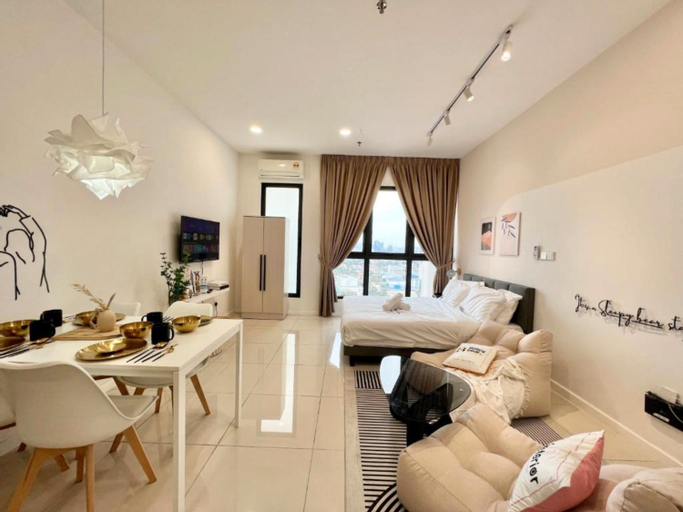Dining Room 13