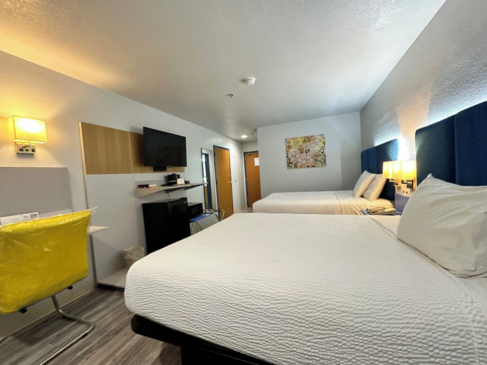 Bedroom 3, Microtel Inn by Wyndham Gallup, McKinley
