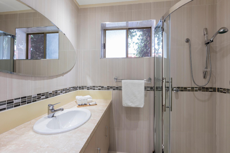 Bathroom 8