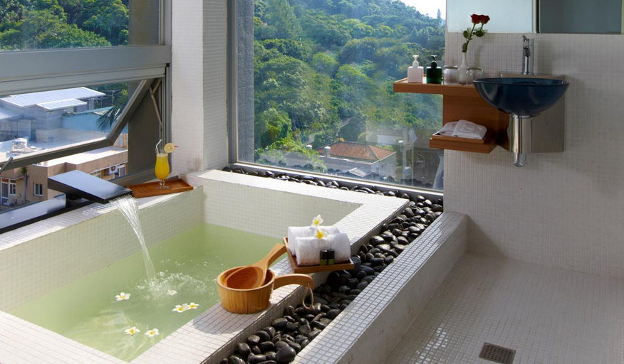 Bathroom 4