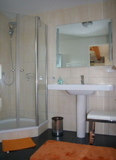 Bathroom, Luxury Holiday Home With Sauna, Rostock