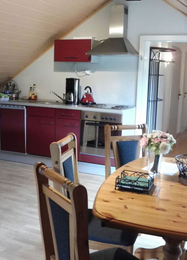 Private kitchen 4, in Landhuisstijl met Uitzicht op de Moezel, Bernkastel-Wittlich