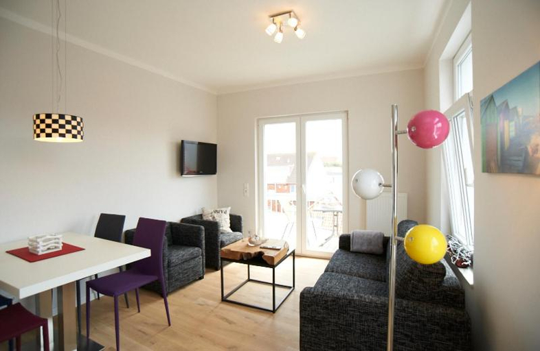 Others 2, Apartment mit Balkon, Aurich