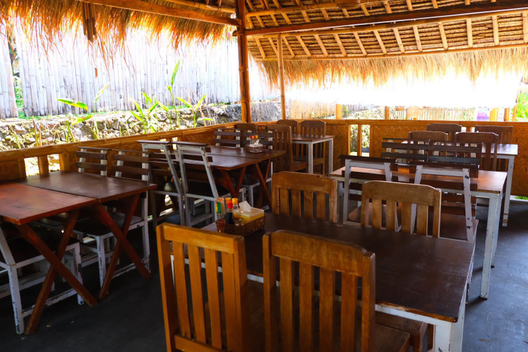 Food & Drinks 4, waroeng Senaru , Lombok