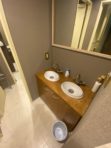 Bathroom 12