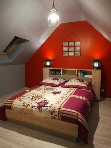Bedroom 5, Le Loft Montargis Gien maison de ville, Loiret