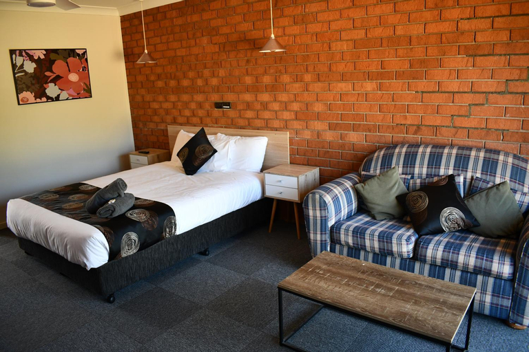 Bedroom 14