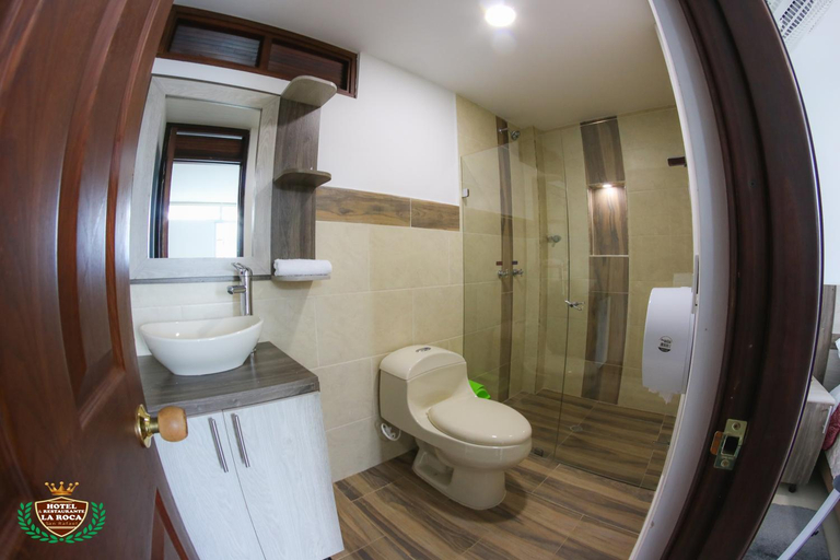 Bathroom 2, Hotel La Roca San Rafael, San Rafael