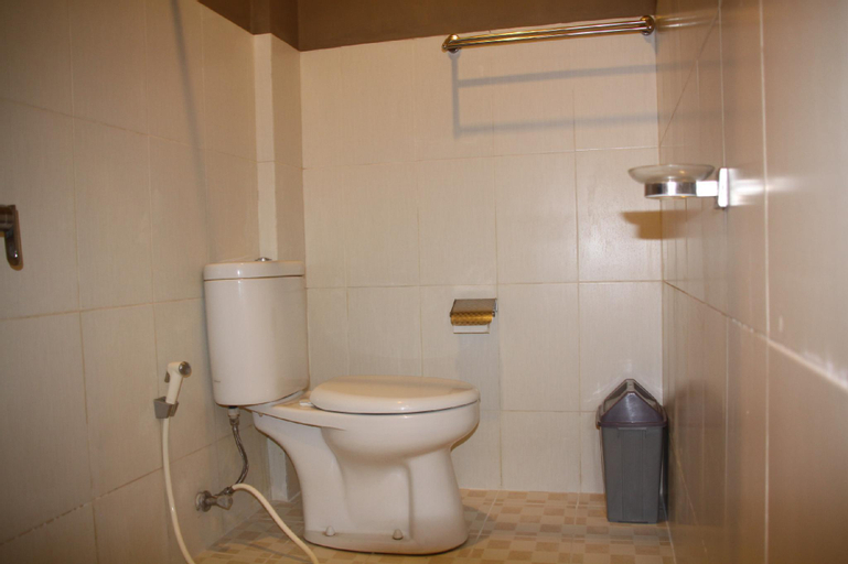 Bathroom 3