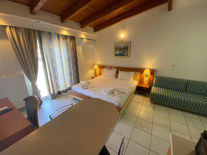 5, Le Chris Central Apartments, Crete