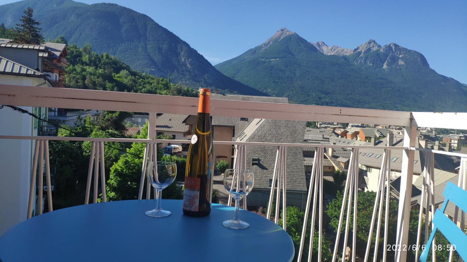 Exterior & Views 5, Joli T3 centre de Briancon Serre-Chevalier, parking gratuit, Hautes-Alpes