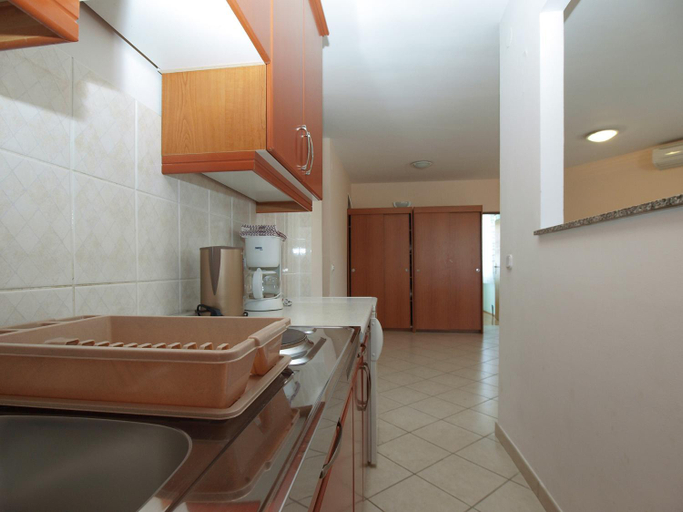 Others 5, Apartment 1842, Fažana