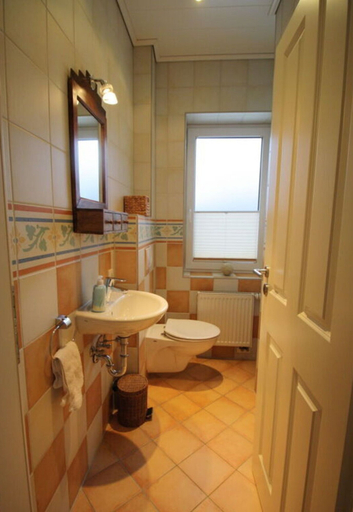 Bathroom 2, Dornbusch Apartment 2, Region Hannover