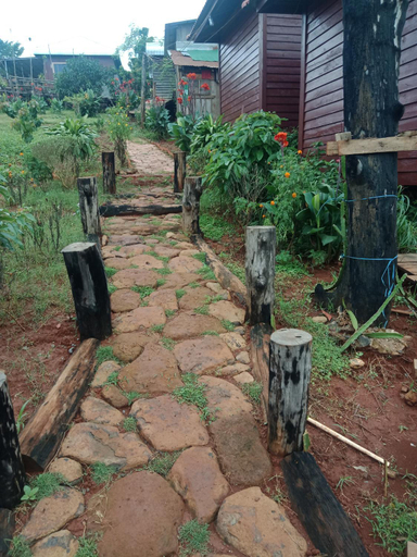 Others 2, Happy bungalow & trekking, Ban Lung
