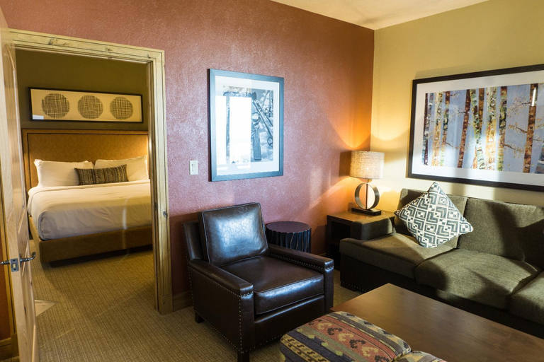 Bedroom 2, Newly updated in Canyons Village Next to Slopes Save 20% on 7 Nights!, Summit