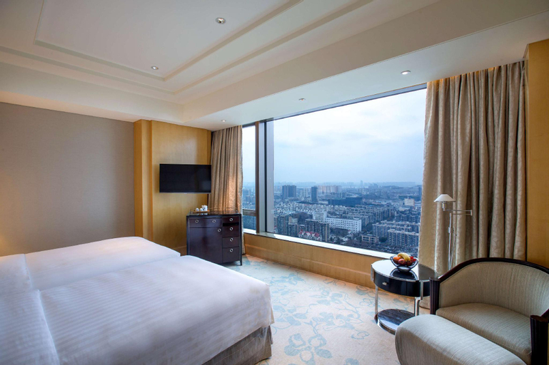 Bedroom 12