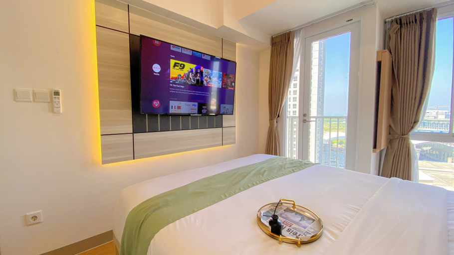 Bedroom 3, Spacious And Comfy 2Br Combined At Tokyo Riverside Pik 2 Apartment, Tangerang