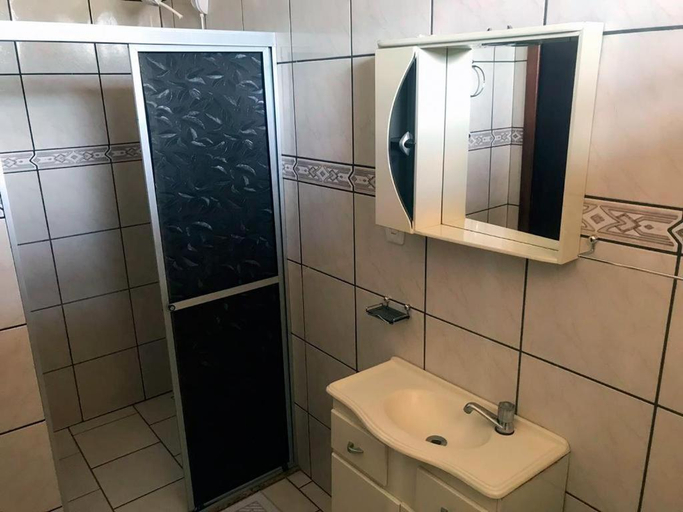 Bathroom 3, Vyalle Hotel, Machadinho