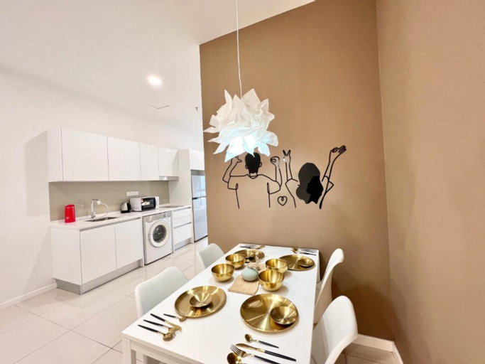 Dining Room 8