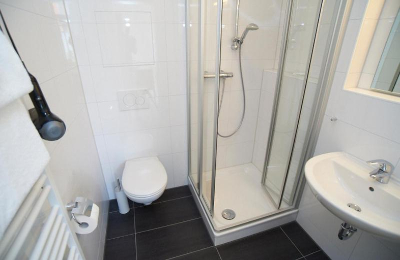 Others 3, Apartment mit Balkon, Aurich