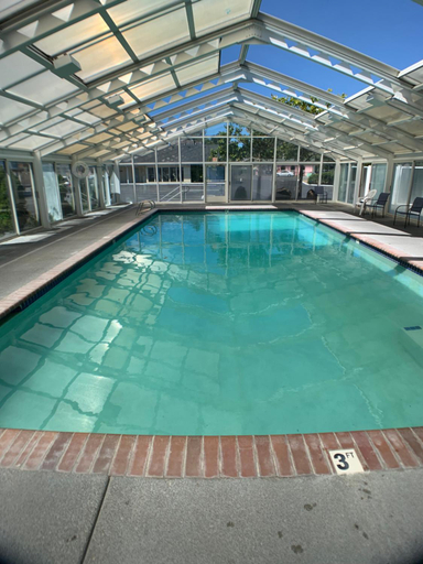 Sport & Beauty 4, Brookings Inn Resort, Curry