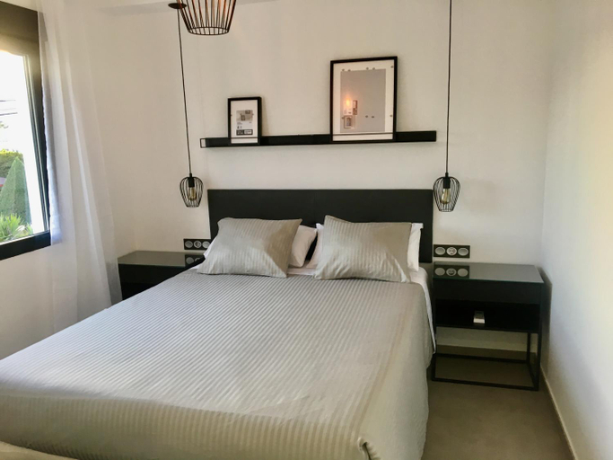 Others 2, Mediterranea Suite Apartment, Alicante