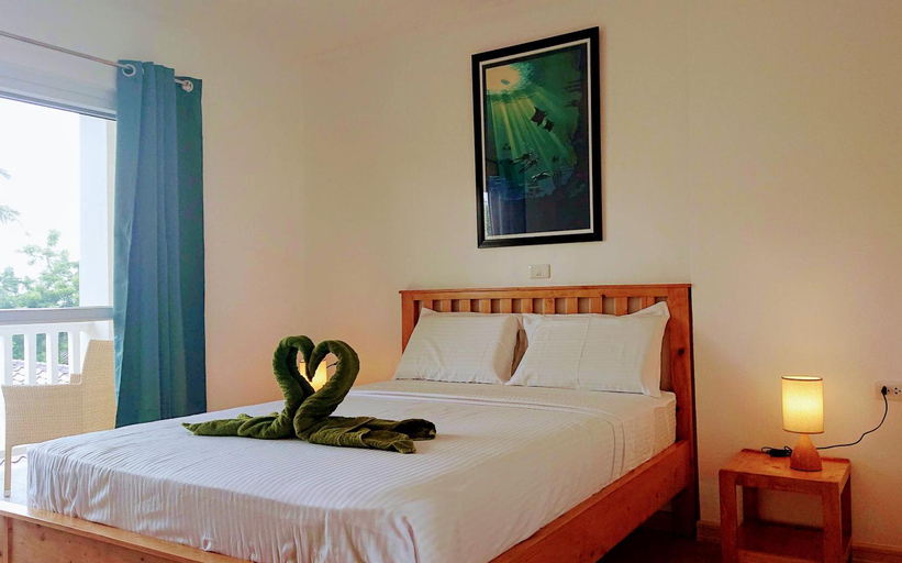 Bedroom 3, Cebu Seaview Dive Resort, Moalboal