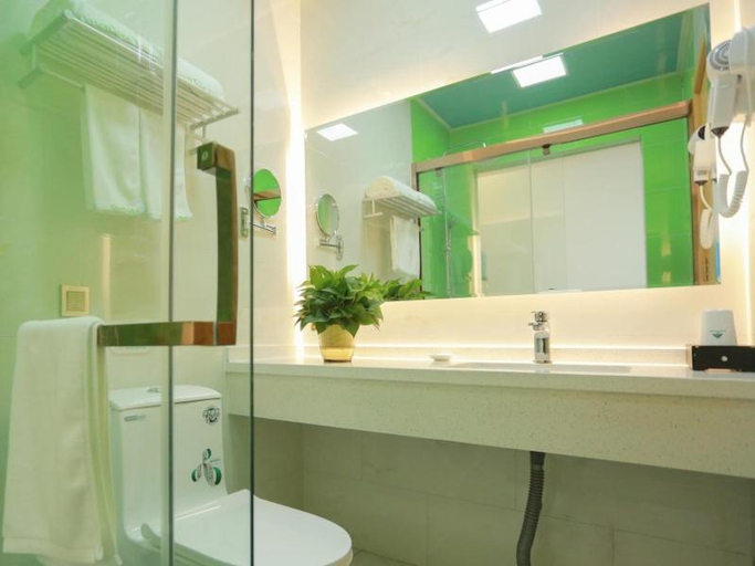 Bathroom 3, GreenTree Inn Langfang Dacheng County Government, Langfang