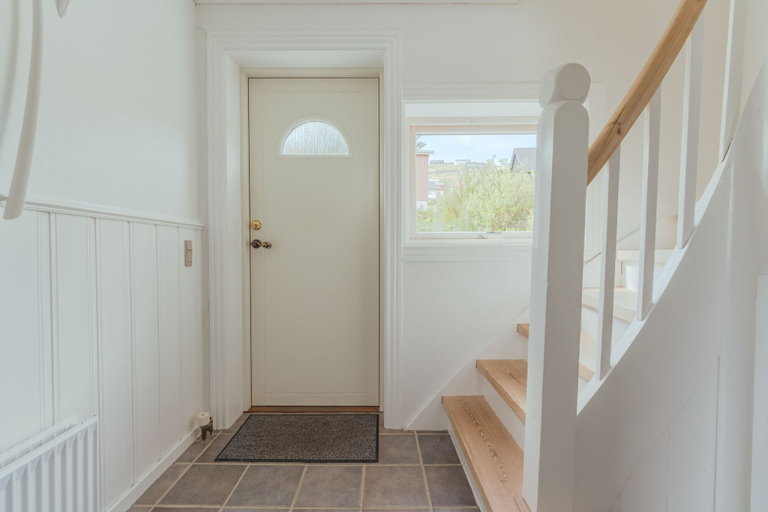 Others 5, Charming 2Br Retreat In Vestmanna, Vestmanna