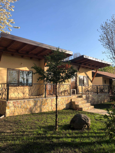 Others 2, Karali Apartments