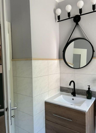 Bathroom 2, Harzburgliving Goethe's Time out, Goslar