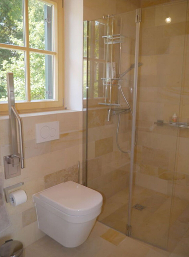 Bathroom 4, Kellerstockl am Hamerlberg/strem, Güssing