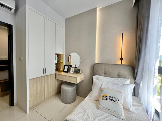Bedroom 3, Gaia Residence, Gamuda Gardens Rawang by Sleepy Bear, Gombak