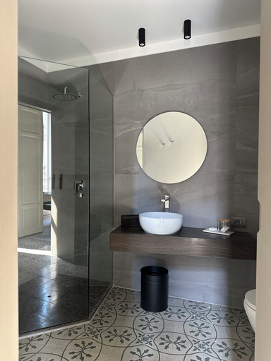 Bathroom 4, Palazzo Liberty, Palermo