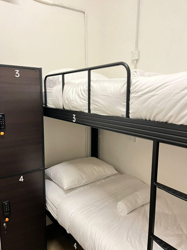 Bedroom 2, Pine Armenian, Penang Island