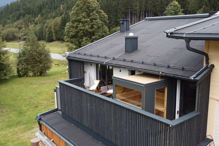 Others 5, Alte Bildhauerei, Kitzbühel