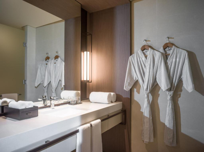 Bathroom 4, New World Hoiana Hotel, Da Nang