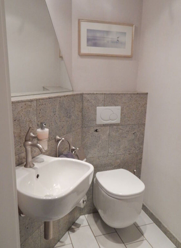 Bathroom 2, 16 Bohler Brise Modern Retreat, Nordfriesland